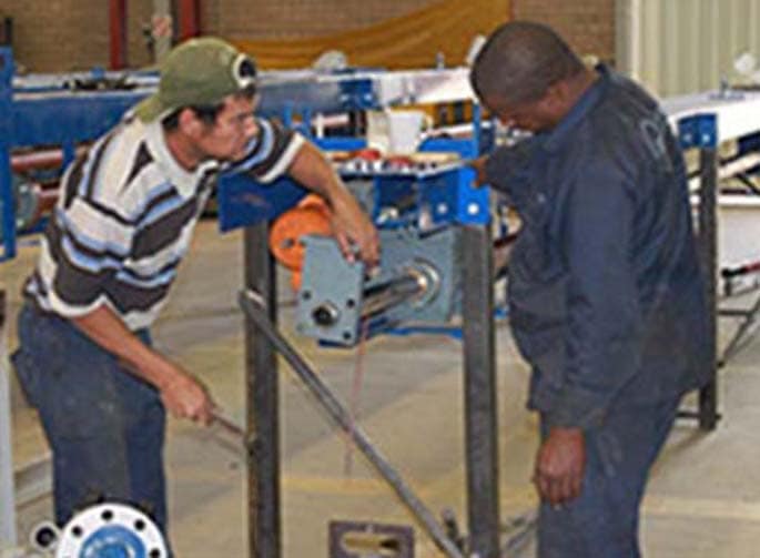 Soot blower Manufacture carousel1